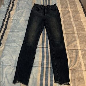 DL1961 Midnight Blue Cropped Jeans